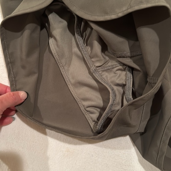 Small high waisted running short - Picture 3 of 4